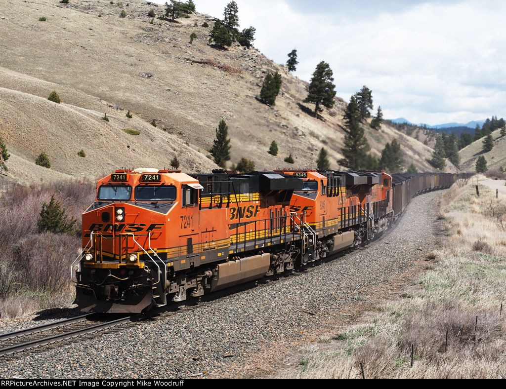 BNSF 7241